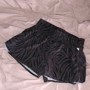 Xersion Women's Small Gray & Black Running Shorts